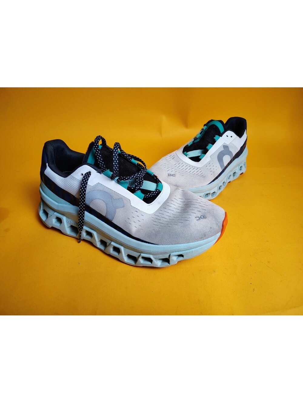 On Running Cloudmonster Undyed White Mint 61.98241 Women's Size 9 Cushion Used